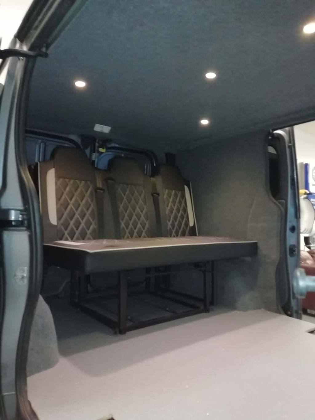 Holland range.  Full width MoT Compliant